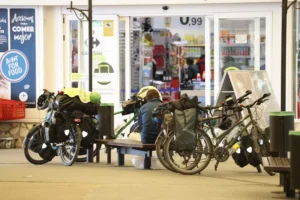 Fahrrad-Weltreise Durch Plantagen gen Süden